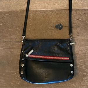 Hammett VIP Medium Crossbody